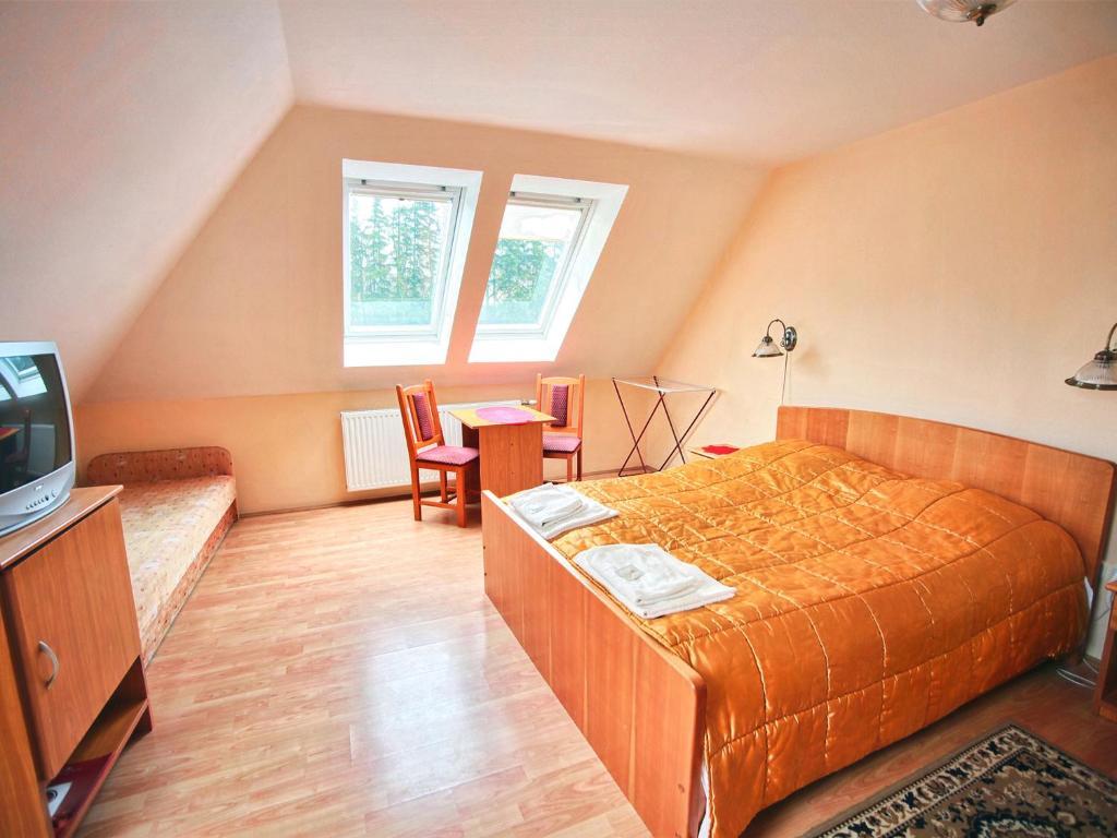 Festetich Kastelyszallo Es Zsuzsanna Hotel Szeleste Room photo