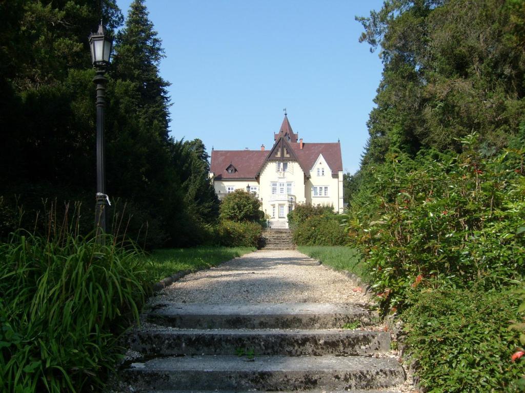 Festetich Kastelyszallo Es Zsuzsanna Hotel Szeleste Exterior photo